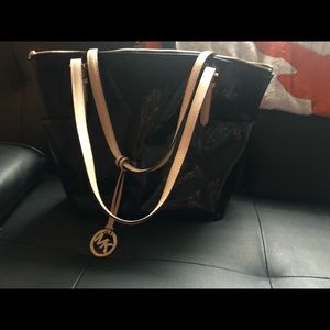 Michael Kors purse